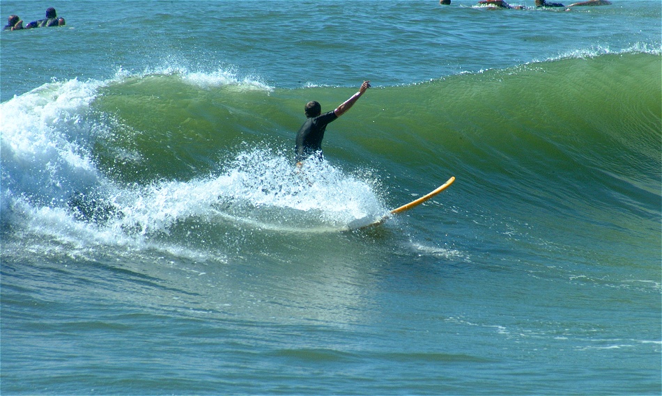(23) Dscf0082 (misc bob hall surfers).jpg   (950x569)   264 Kb                                    Click to display next picture